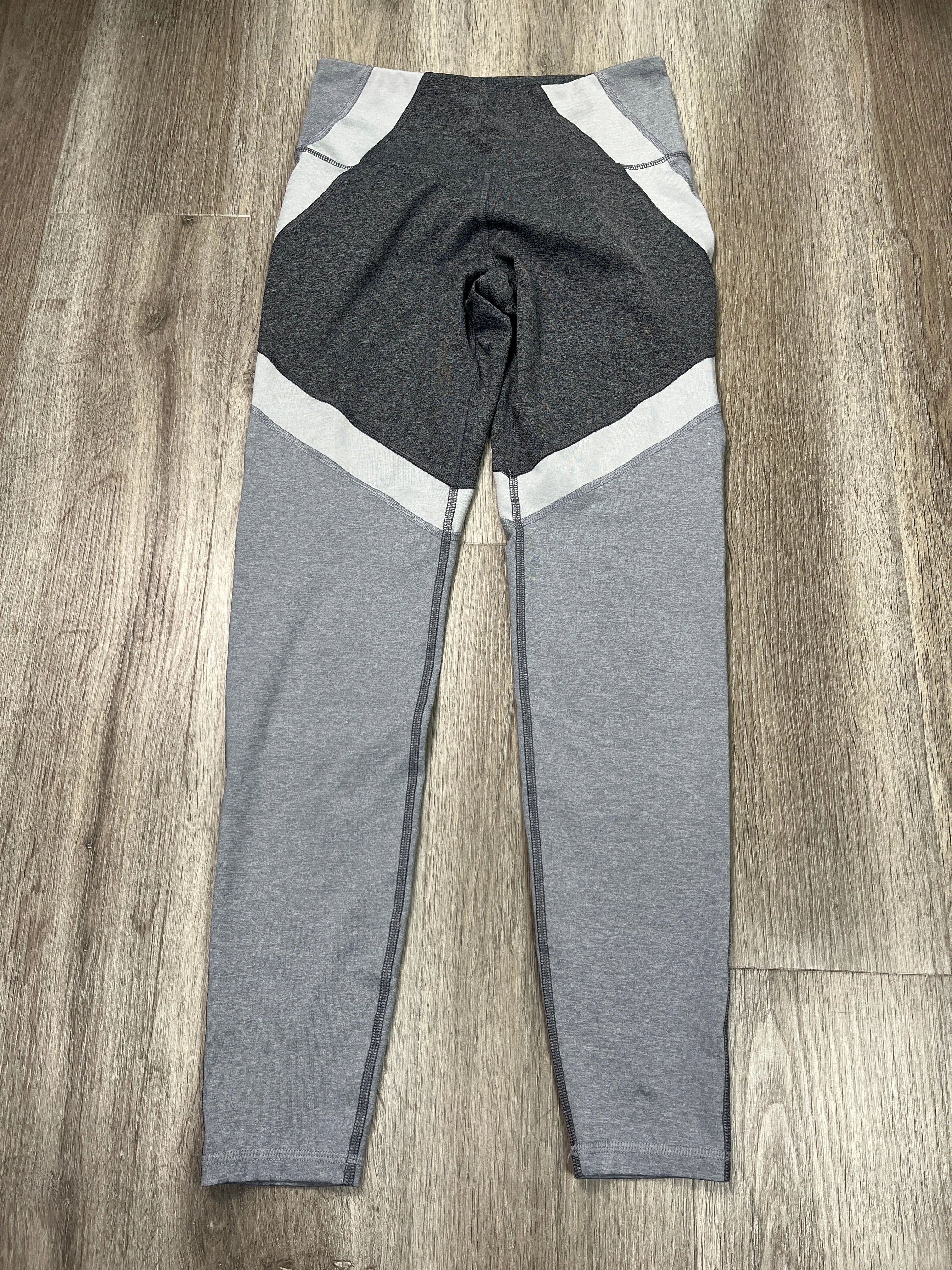 Athletic Leggings By Old Navy In Grey, Size:M