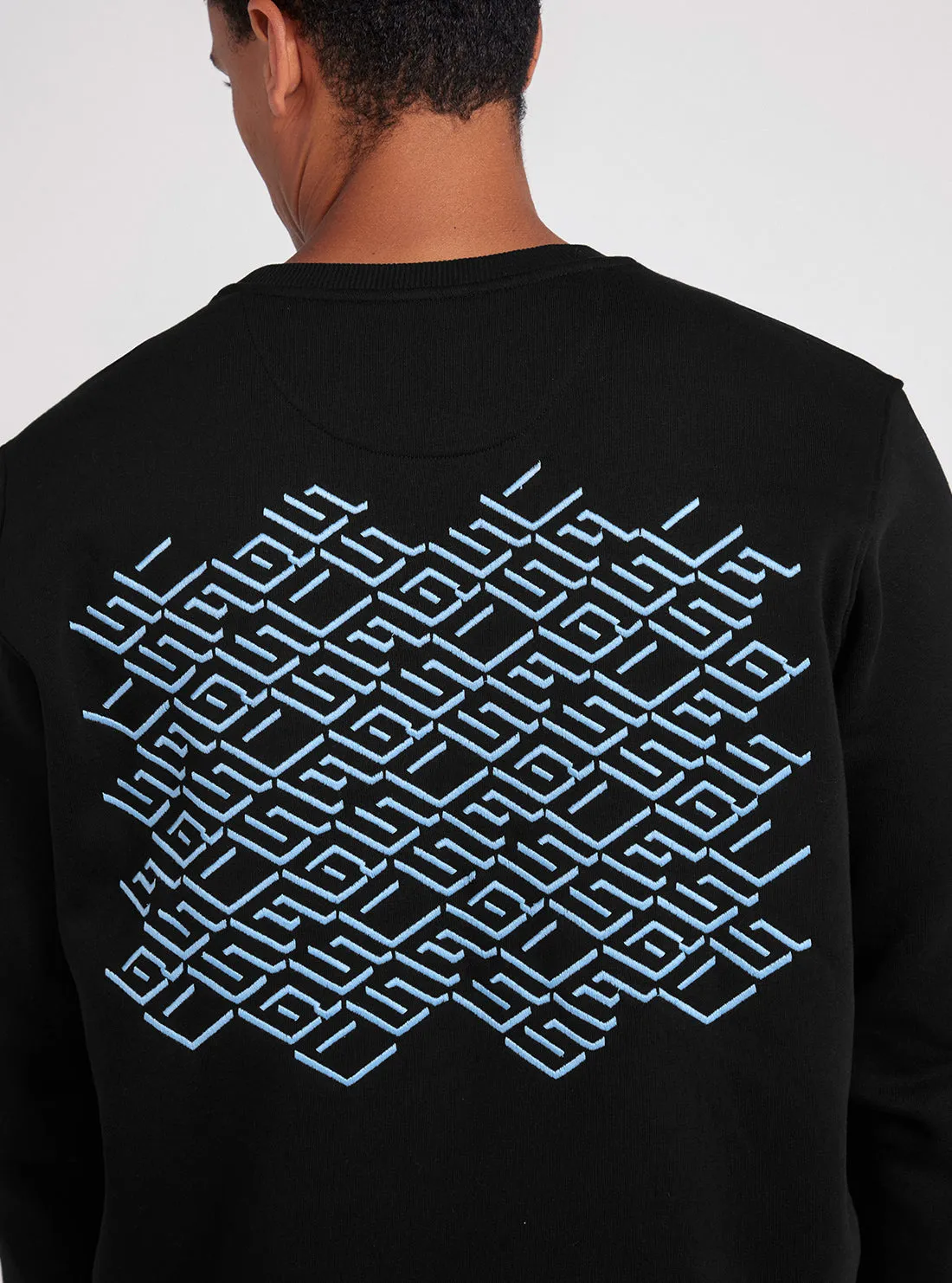Black Back Geo-Metric Logo Print Jumper Guess