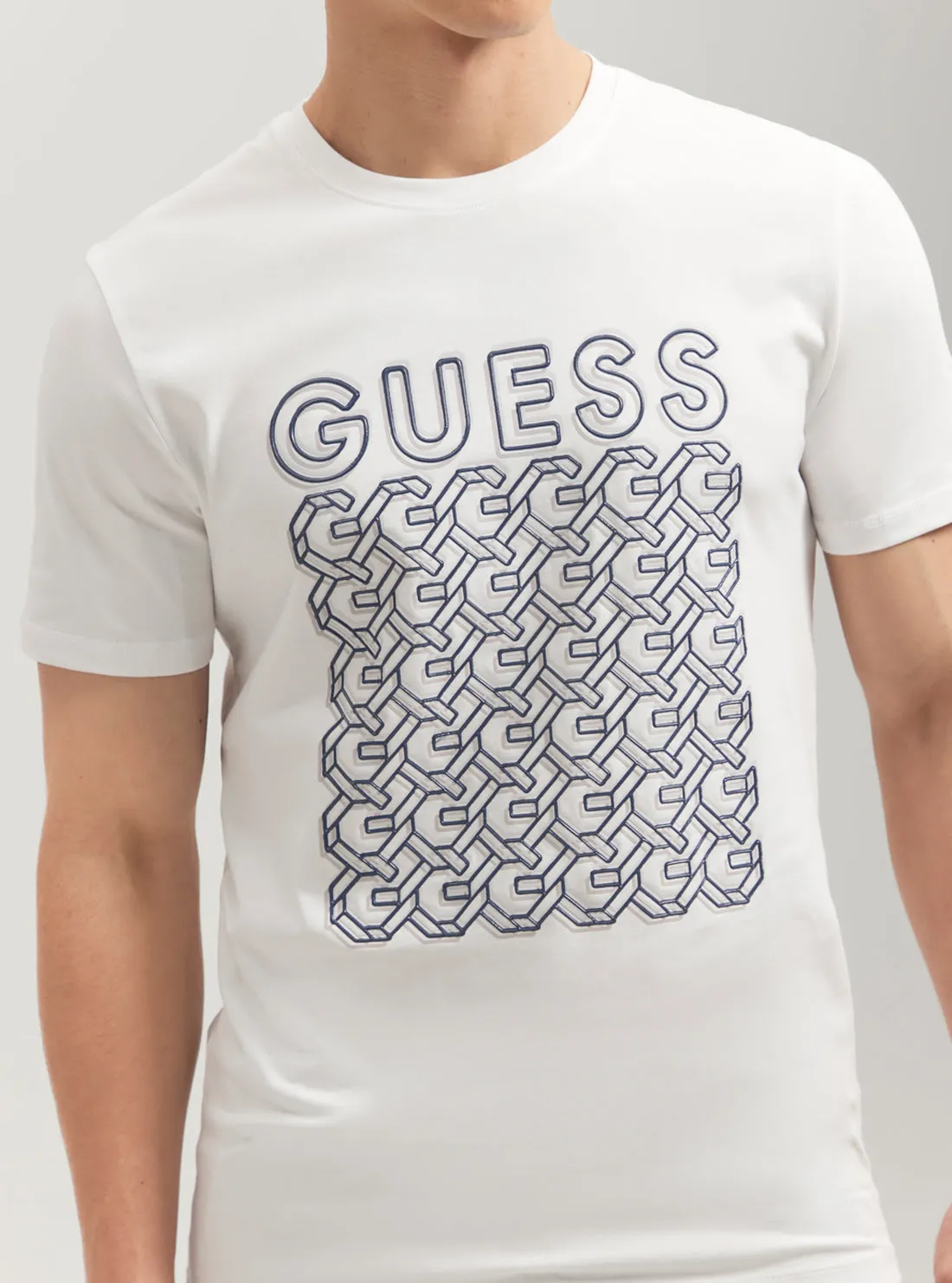 Eco White Logo Chain T-Shirt Guess