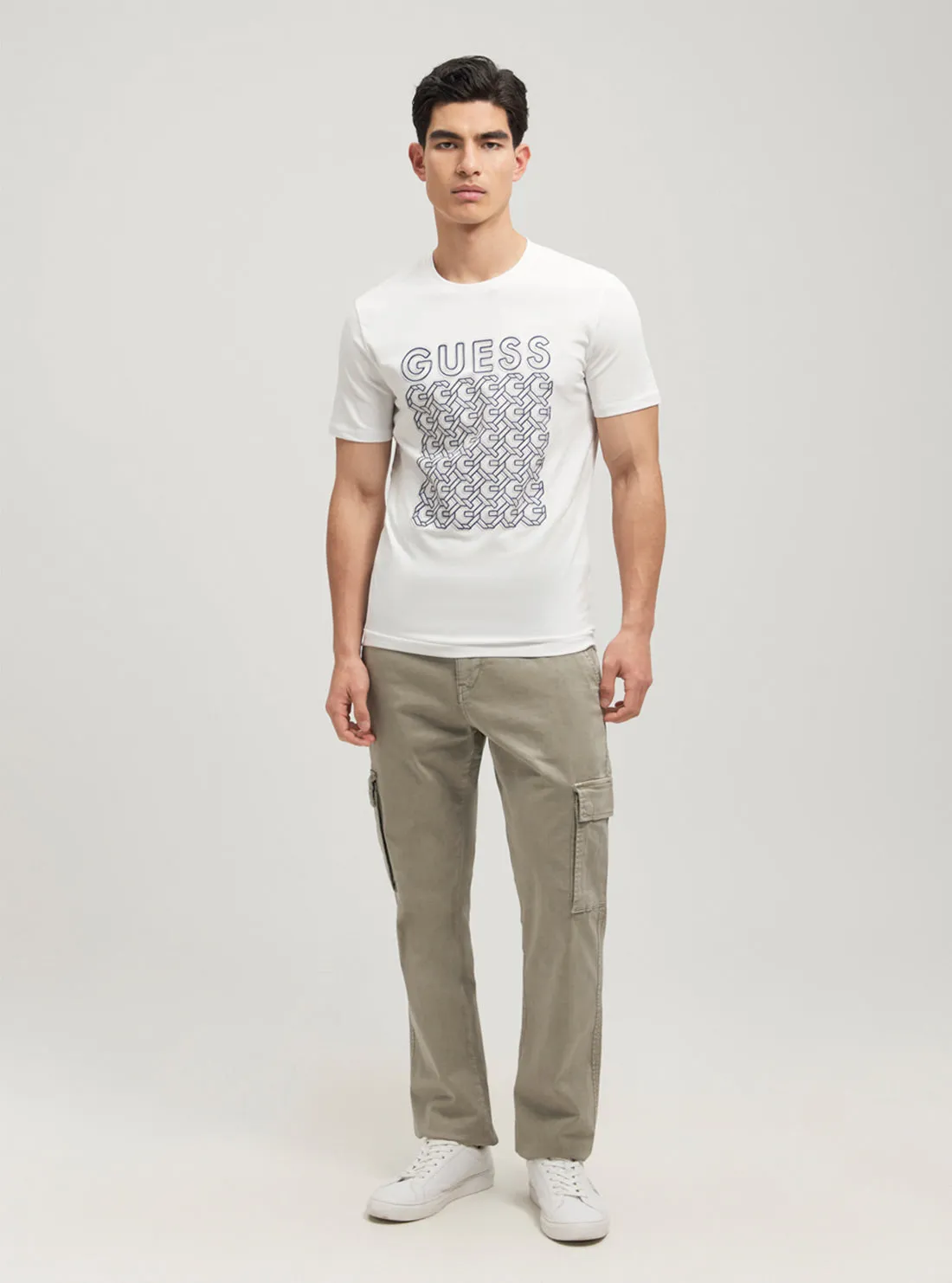 Eco White Logo Chain T-Shirt Guess