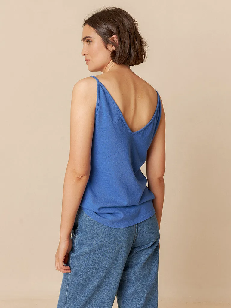 Indi & Cold June Vest in Azul