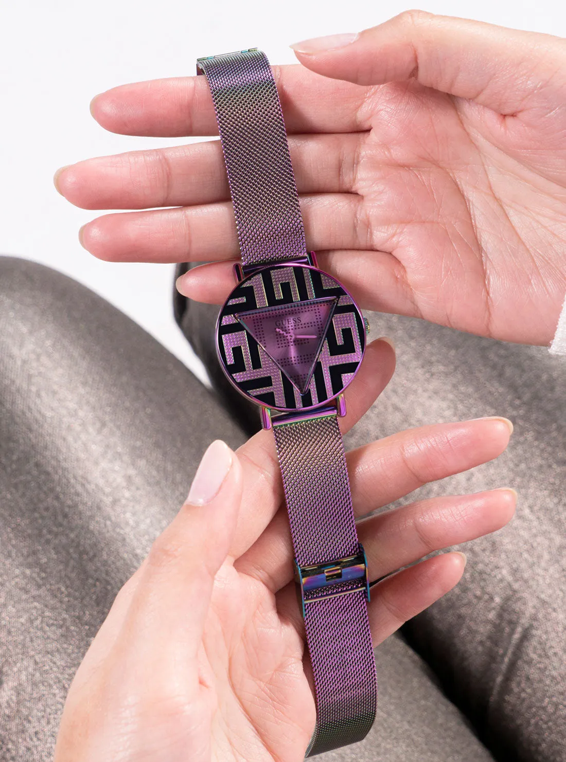 Iridescent G Logo Iconic Watch Guess