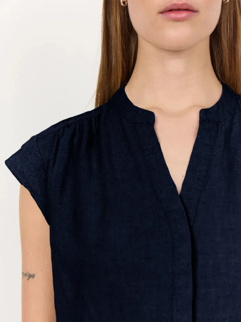 Levete Room Naja Linen Top in Navy