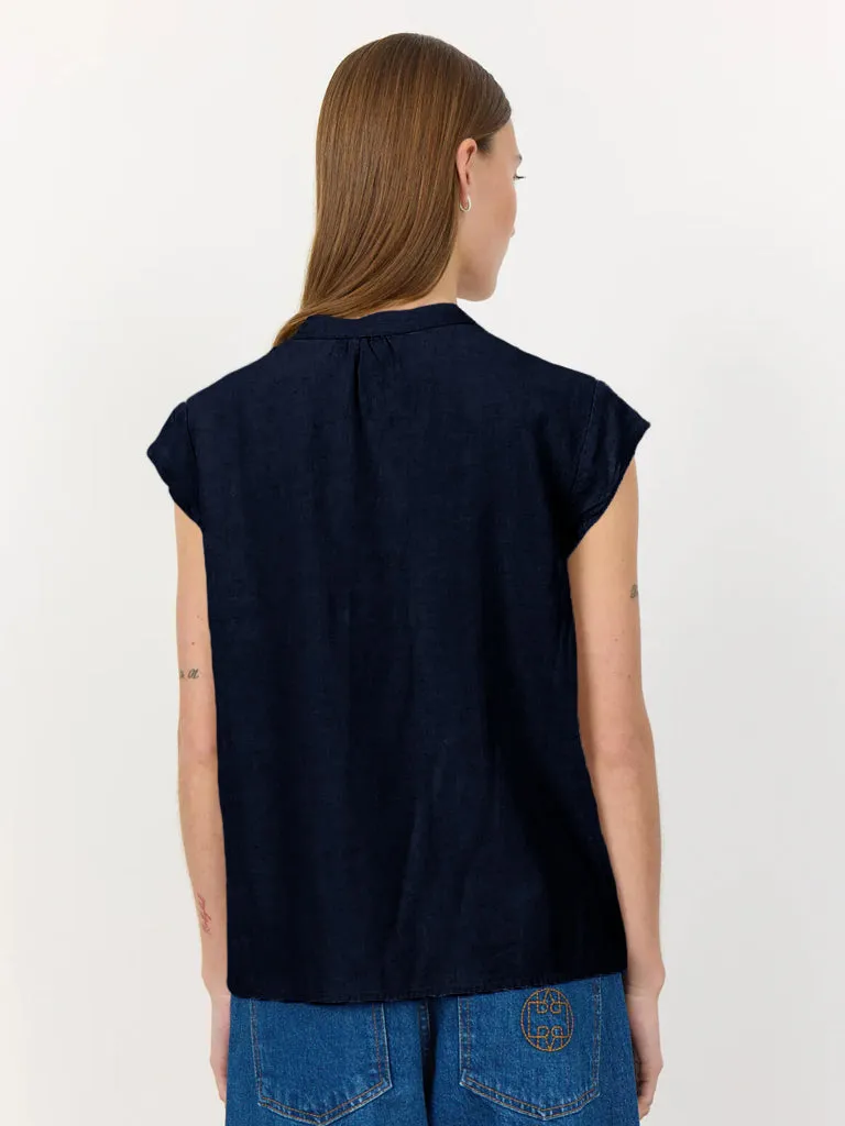 Levete Room Naja Linen Top in Navy