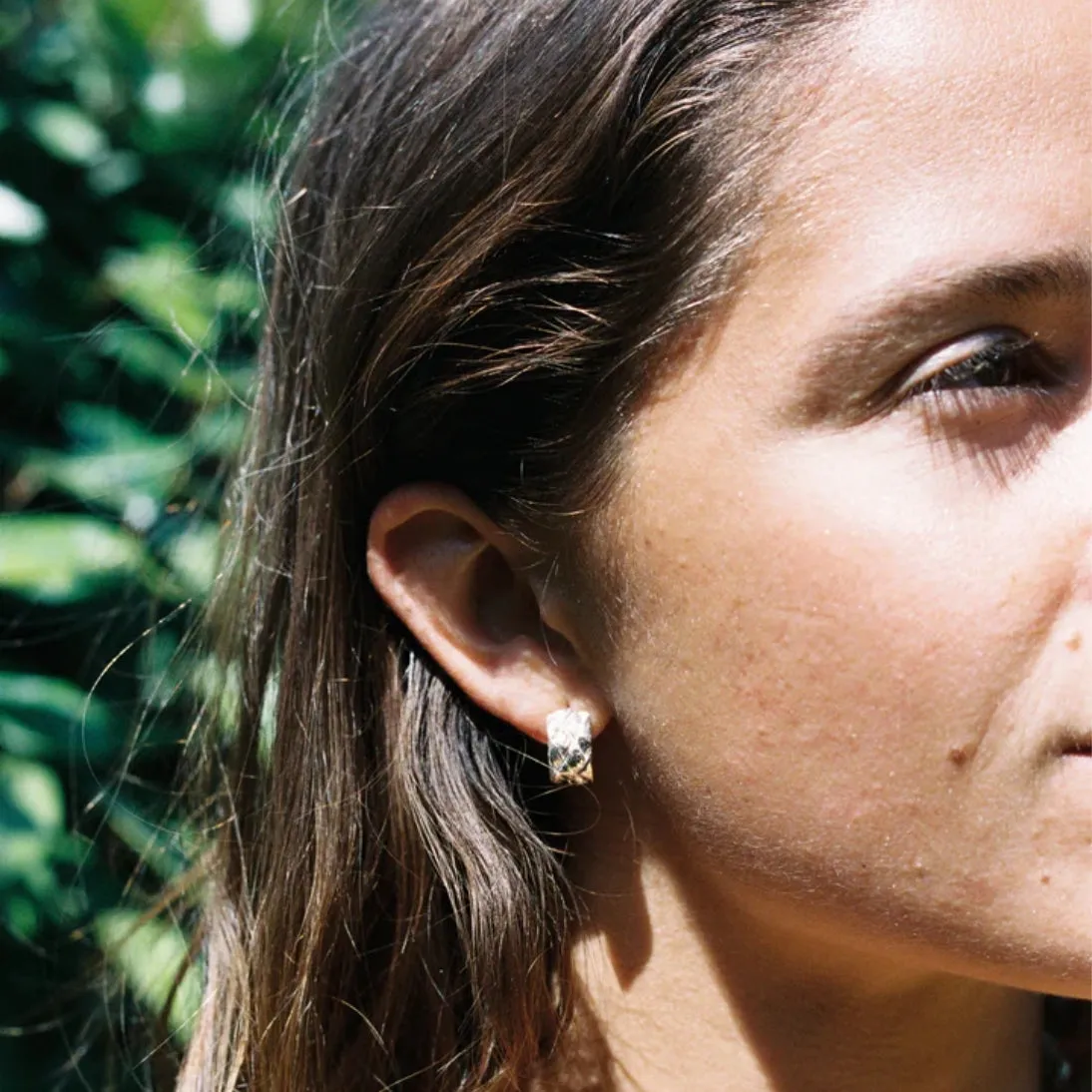 Zoe Morton Plantlife Hoop Embossed Earrings in Gold